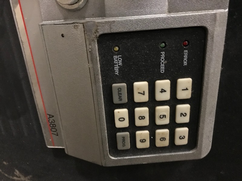 lot 636 image: Sentry- Fire Safe- Safe