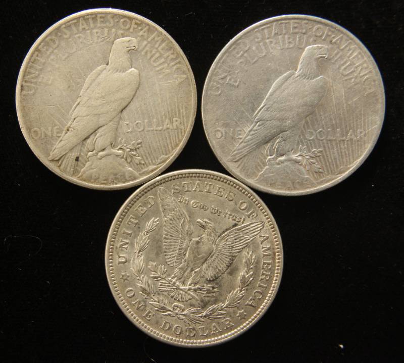 GROUP OF 3 SILVER DOLLARS 1921 1922 1927