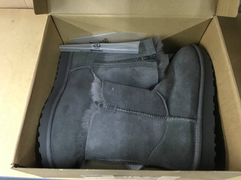 Kirkland Signature Ladies Boot W Zipper, Retail $29.99
