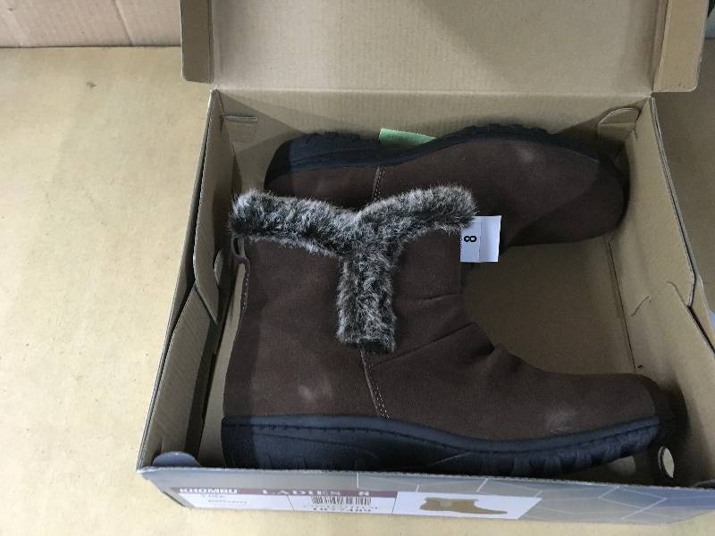 Khombu Ladies All Weather Boots, Retail $24.99
