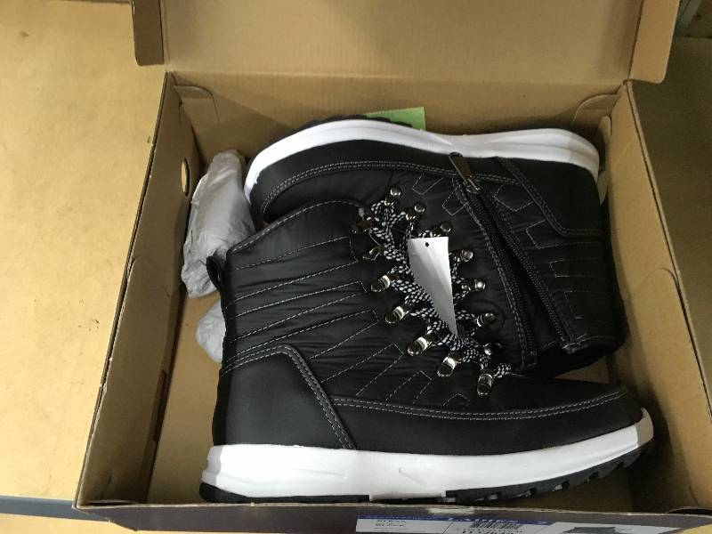 Weatherproof Ladies Boots, Retail $24.99