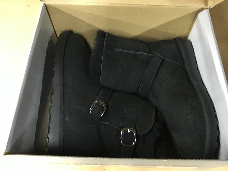 Kirkland Signature Kids Shearling Buckle Boot, Retail $19.99
