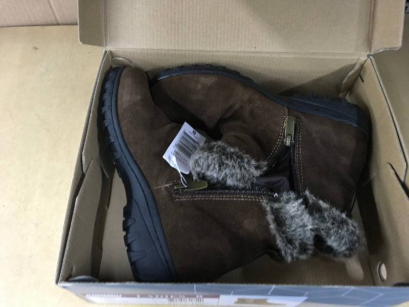 Khombu Ladies All Weather Boots, Retail $24.99