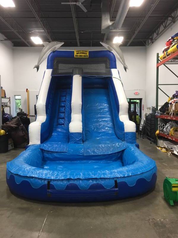 lot 3 image: 16 Dolphin Water Slide