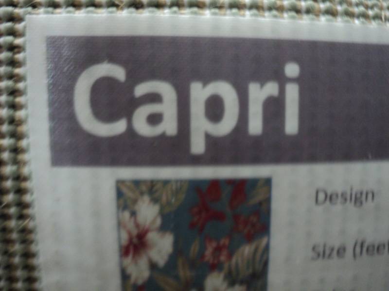lot 2 image: Capri 7 10 x 10 3 Turquoise fro...