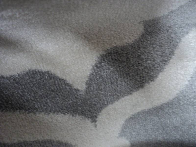 lot 8 image: Alpine Collection GreyGrey rug 7 ...