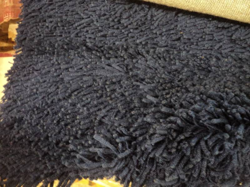 lot 19 image: Shag blue rug 3 6 x 5 6 ...