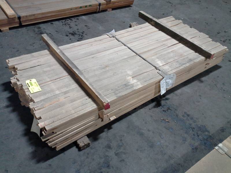 lot 4005 image: Bundle of Birch - About 525 Pieces