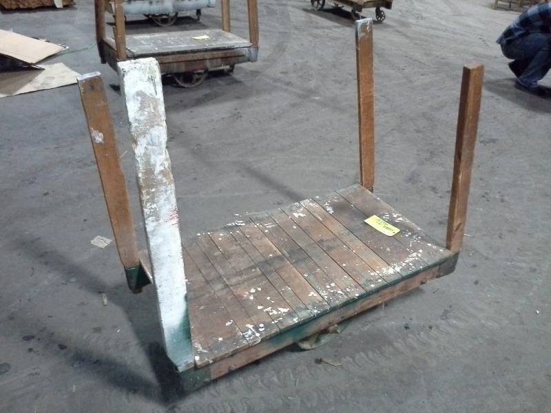 lot 4013 image: Jakes Brand Railroad Cart