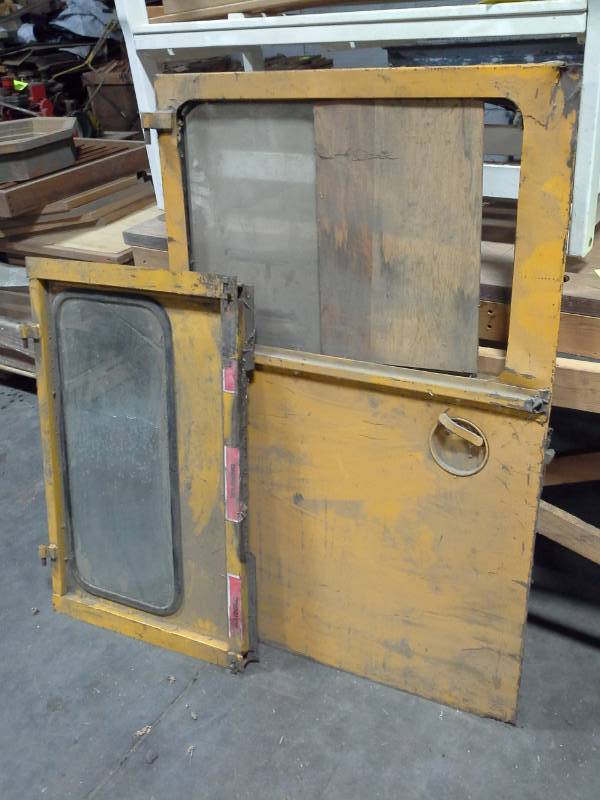 lot 4120 image: Misc. Equipment Doors