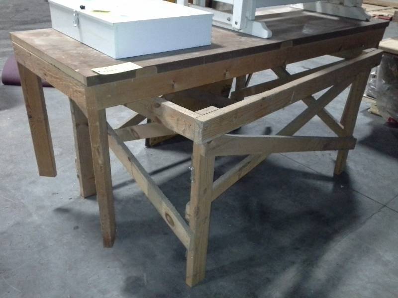 lot 4121 image: Pair of Wooden Tables