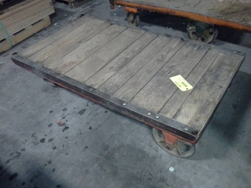 lot 4124 image: Heavy Duty Cart