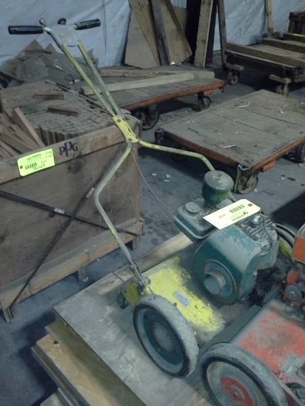 lot 4129 image: Vintage Lawn Mower