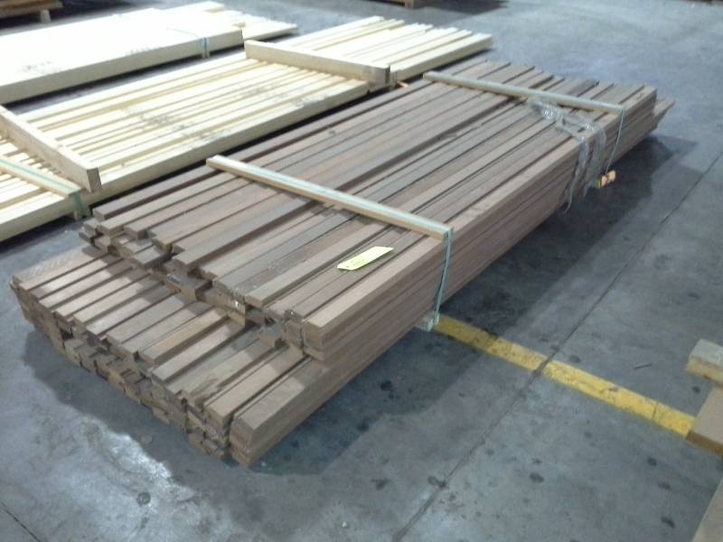lot 4181 image: Bundle of Redwood