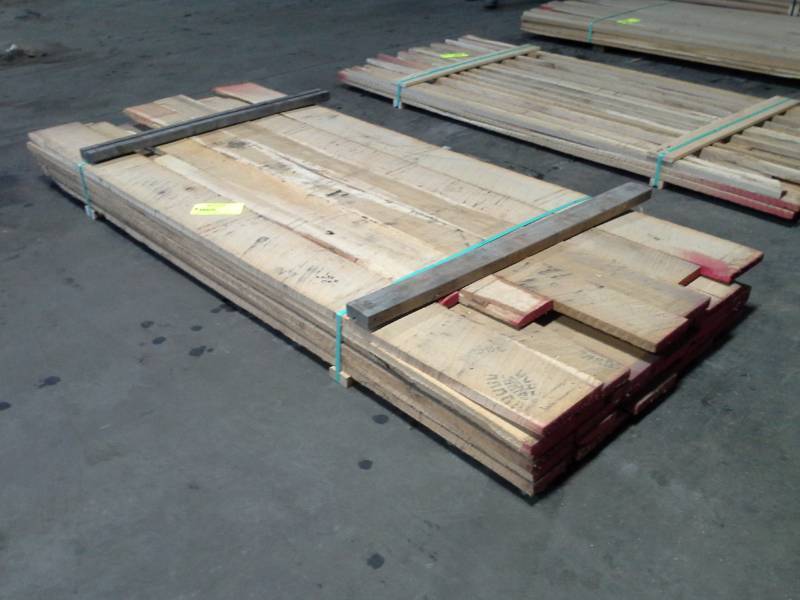 lot 4187 image: Bundle of White Oak