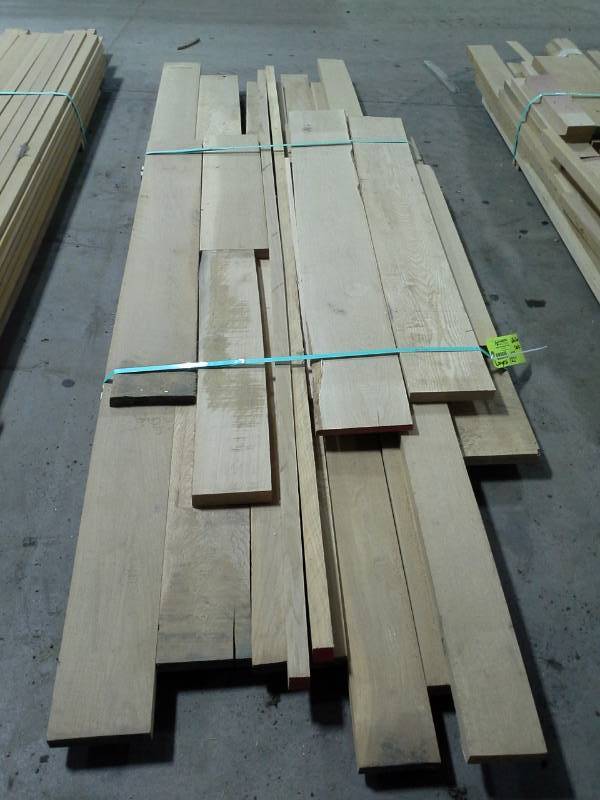 lot 4197 image: Bundle of White Oak