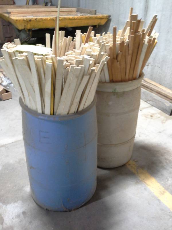 lot 4268 image: Two Barrels of Wooden Slats