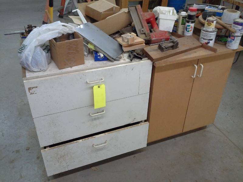 lot 4301 image: Pair of Cabinets with Contents