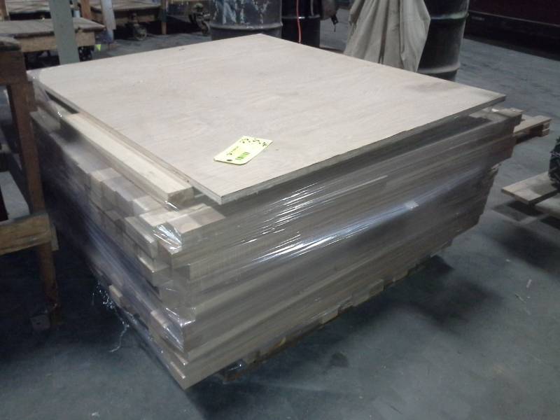 lot 4317 image: Pallet of Cedar