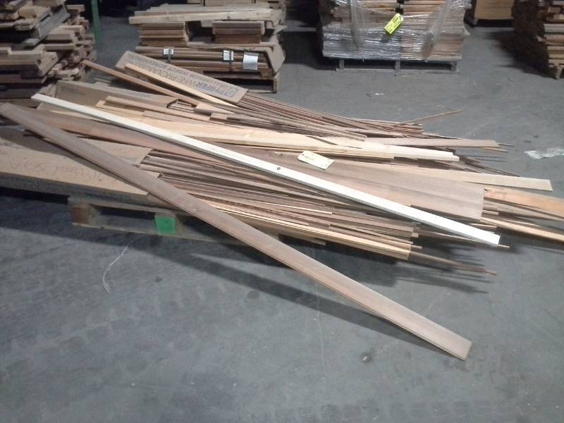 lot 4319 image: Misc. Trim and Wood