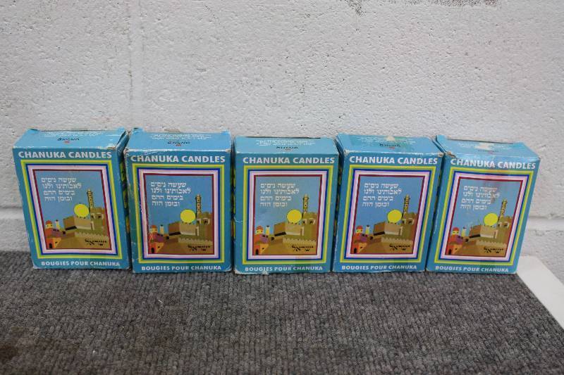 lot 196 image: Chanuka Candles - 5 Boxes
