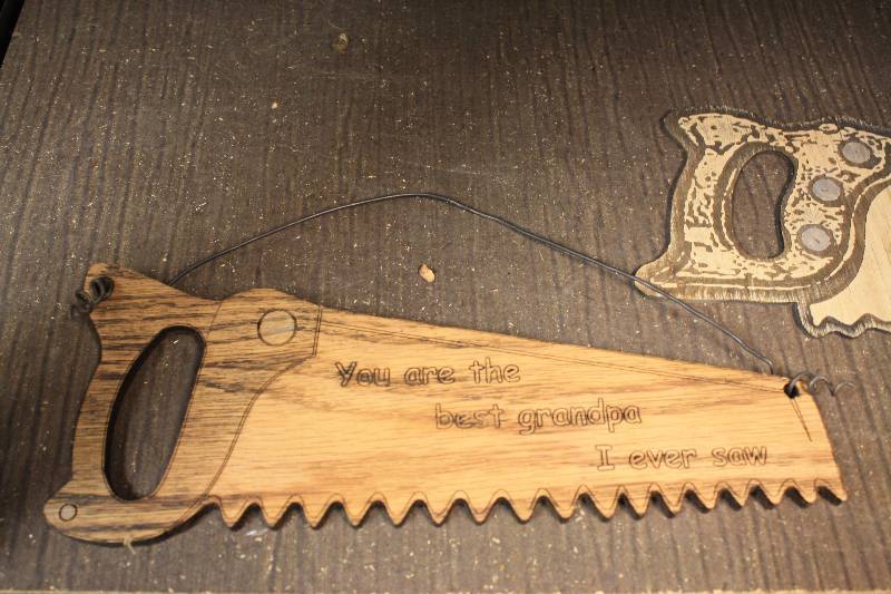 lot 34 image: Greatest Grandpa I Ever Saw - Handmade Wood Signs