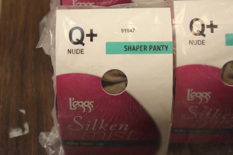 lot 44A image: Leggs Sharper Panty 9 Pairs