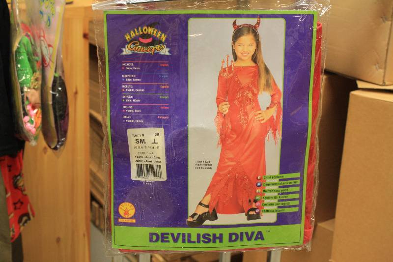 lot 199 image: Devilish Diva Costume Size 4-6 - New