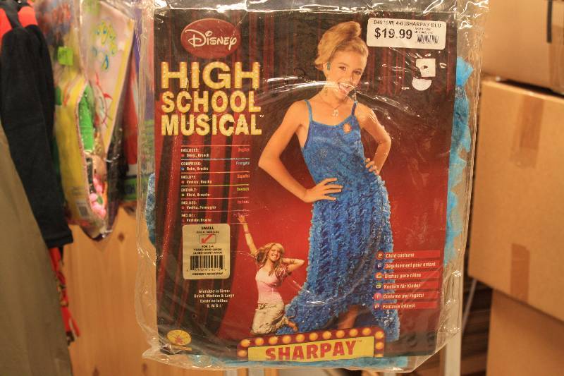 lot 205 image: High School Musical Shar Pay Costume - Child Size 4-6 Small