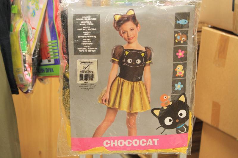 lot 207 image: Choco Cat Size Small Costume Size 4-6
