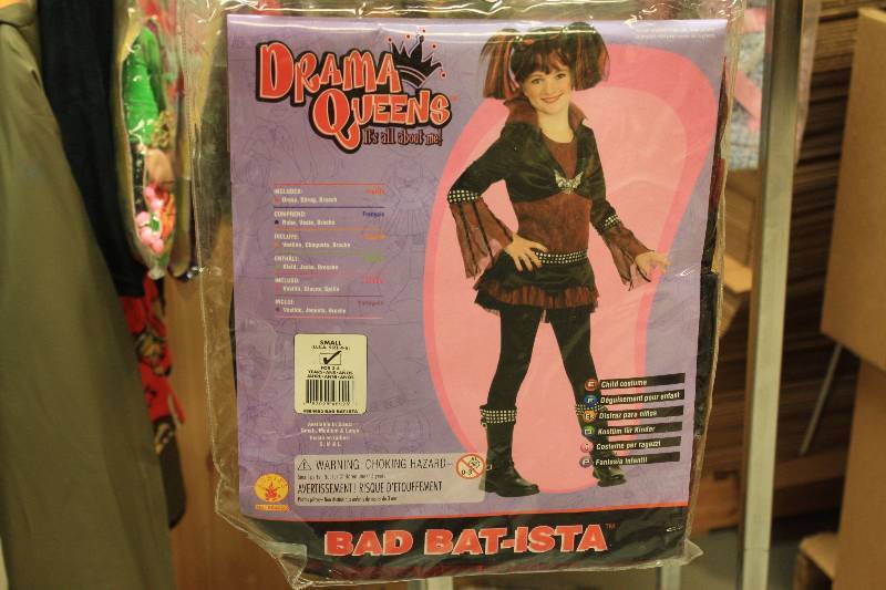 lot 213 image: Drama Queens Bad Bat-ista Child Costume Size Small 4-6