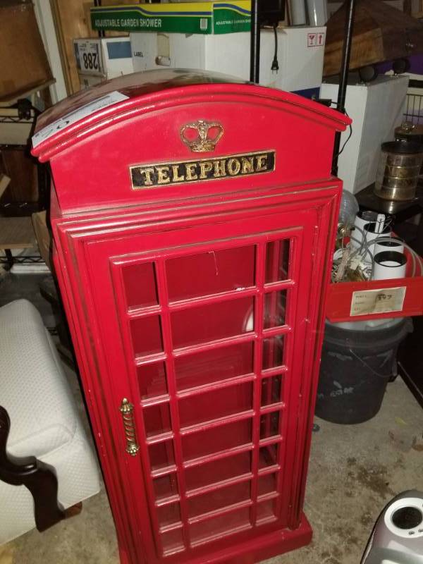 lot 70 image: Decorative English Telephone Booth Display Case