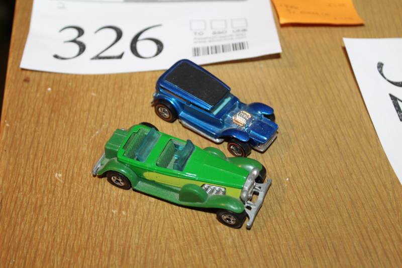 lot 326 image: Hot Wheels 1969 Redline The Demon, 1976 31 Doozie Die Cast Metal