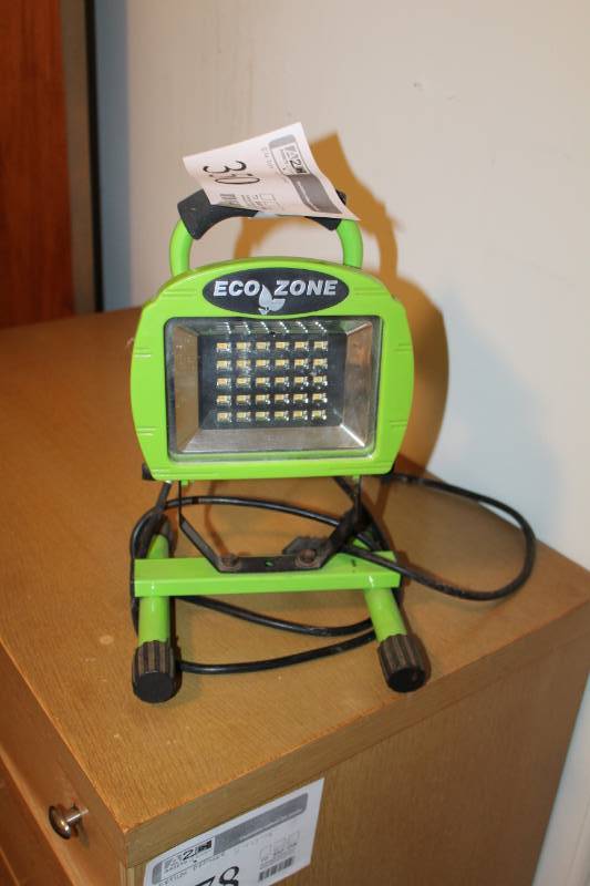 lot 350 image: Eco Zone Portable Work Lamp