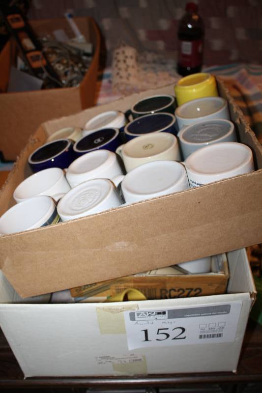 lot 152 image: Mugs
