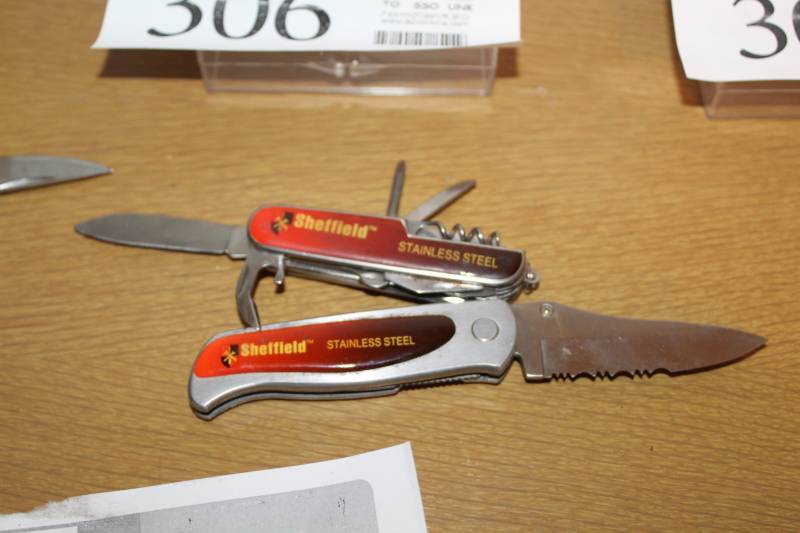 lot 306 image: Multi- Tool, Locking Folding Knife