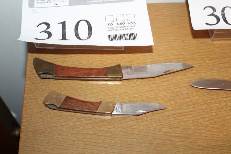 lot 310 image: Locking Pocket Knives