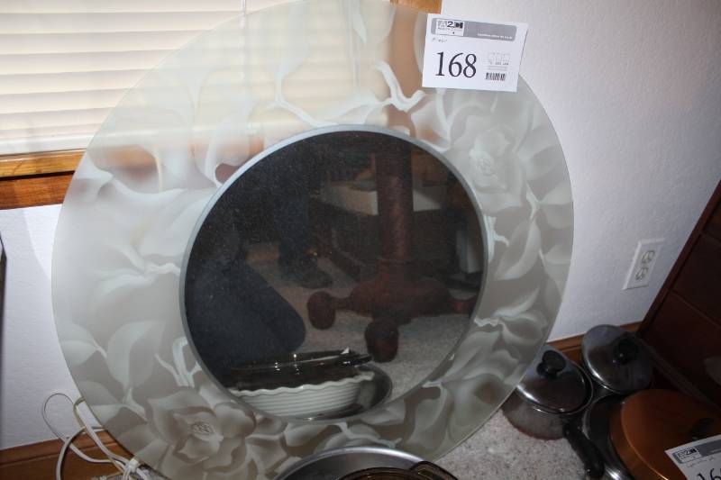 lot 168 image: Round Mirror with Decorative Etched Glass Frame