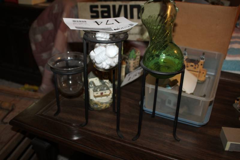 lot 174 image: Candle Holders