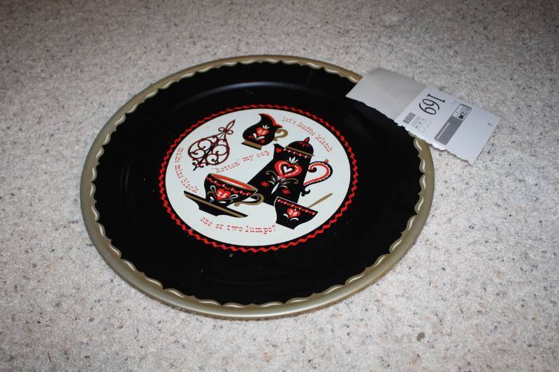lot 169 image: Serving Tray
