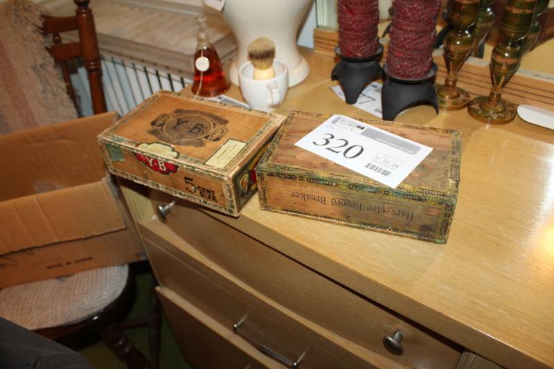 lot 320 image: Cigar Boxes