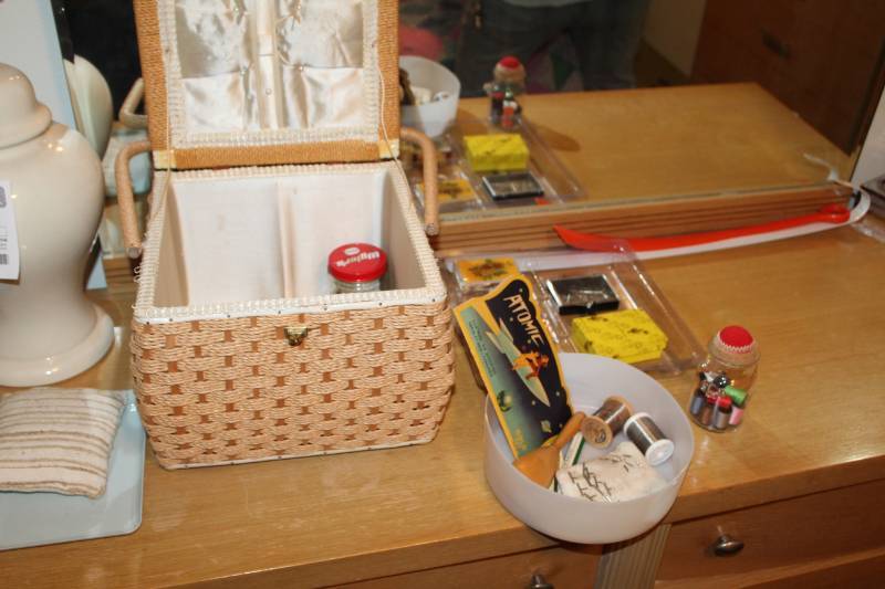 lot 394 image: Sewing Kit - Thread, Pins, Tape Measure, And More