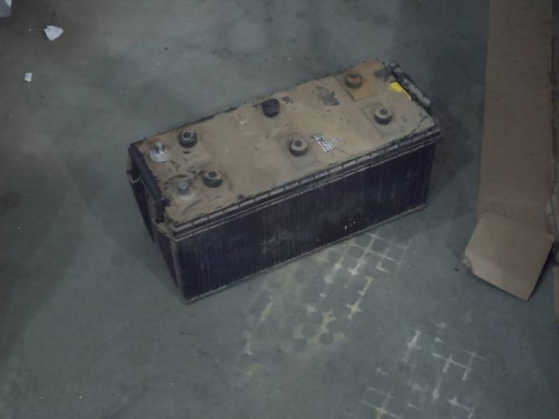 lot 13 image: Interstate Batteries  4D-XHD Heavy Duty Farm  Construction