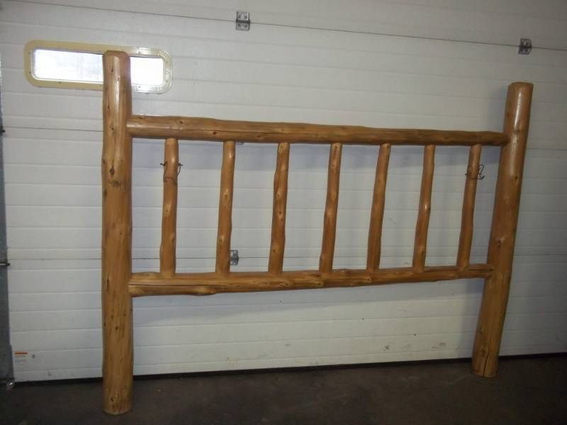 lot 1 image: Large Log Headboard