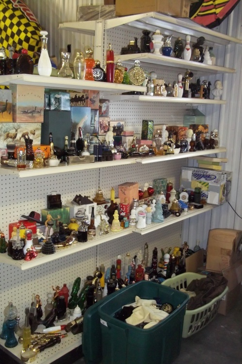 lot 28 image: Huge Avon Bottle Lot