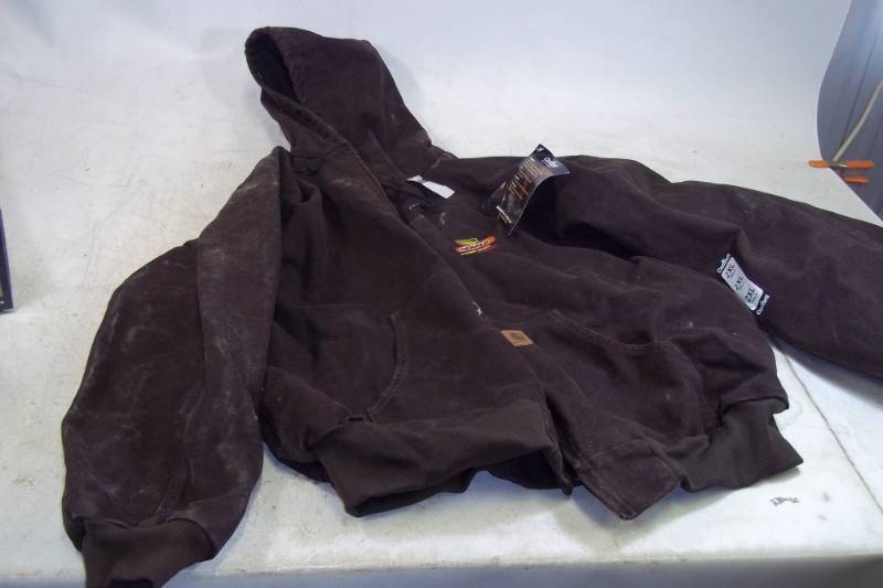 lot 32 image: Carhartt 2XL Tall Jacket with DeKalb Logo