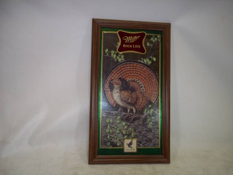 lot 48 image: Miller High Life Mirror 15 x 26