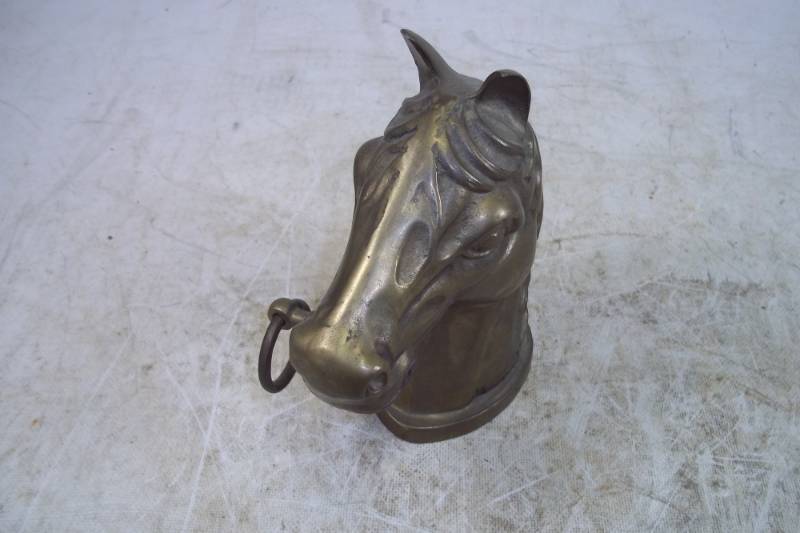 lot 132 image: Brass Horse Head