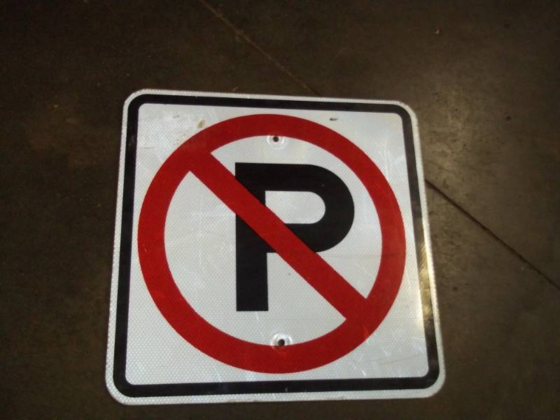 lot 169 image: No Parking Sign