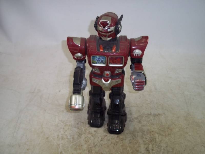 lot 205 image: Vintage Toy Robot